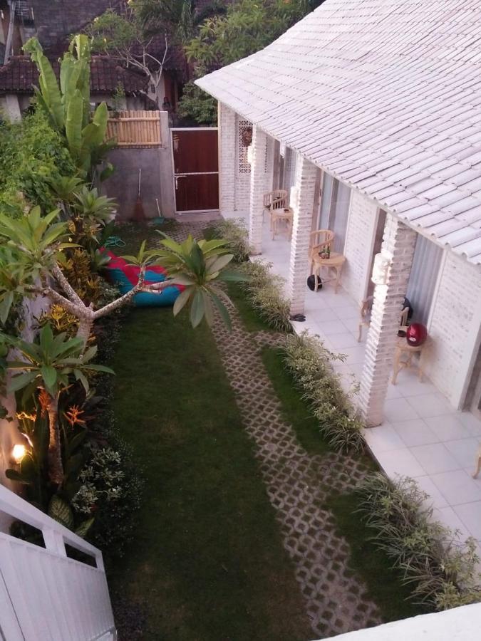 Pondok Ayu Homestay Canggu Екстериор снимка