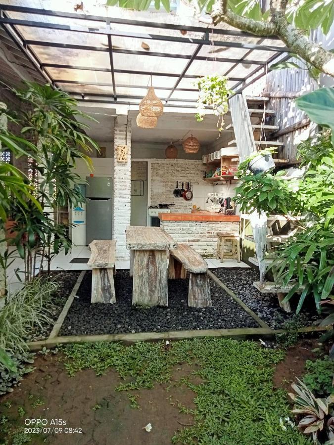 Pondok Ayu Homestay Canggu Екстериор снимка