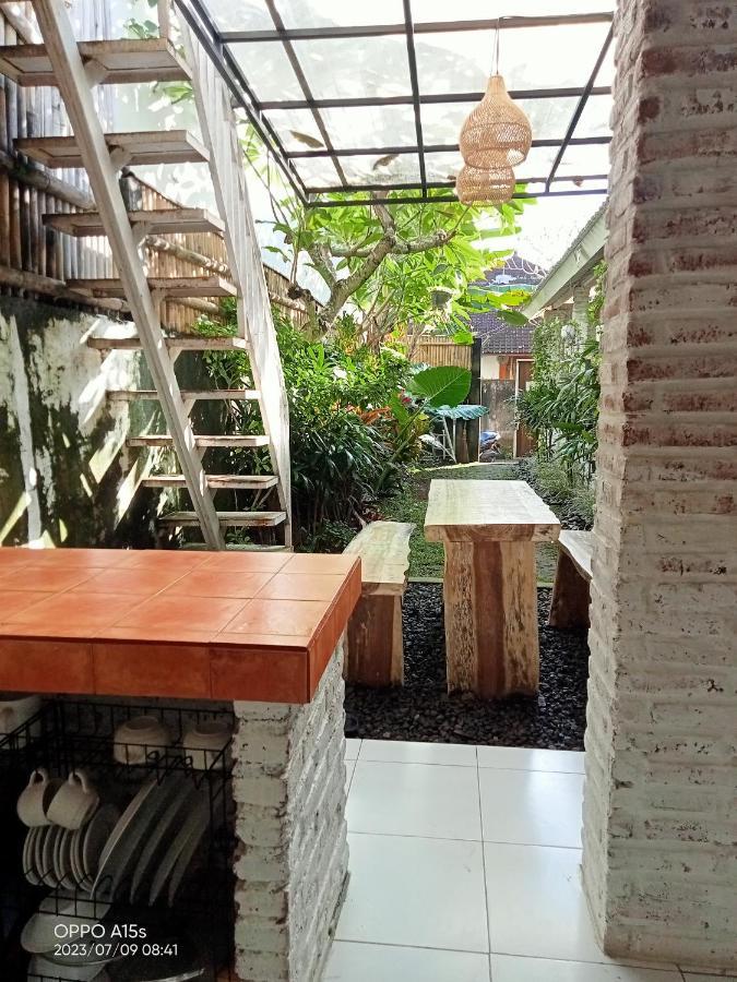 Pondok Ayu Homestay Canggu Екстериор снимка